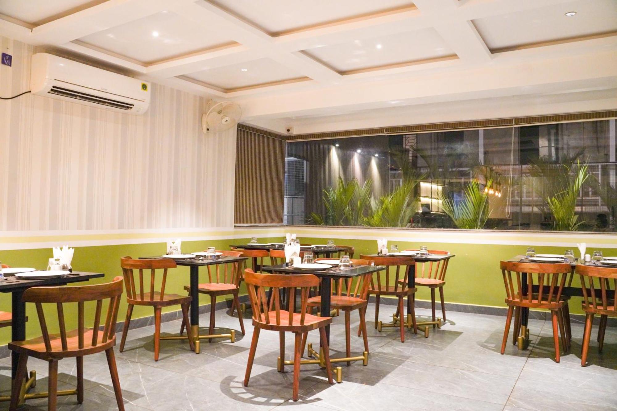 Ariena By Spree Hotels Goa Morjim Kültér fotó